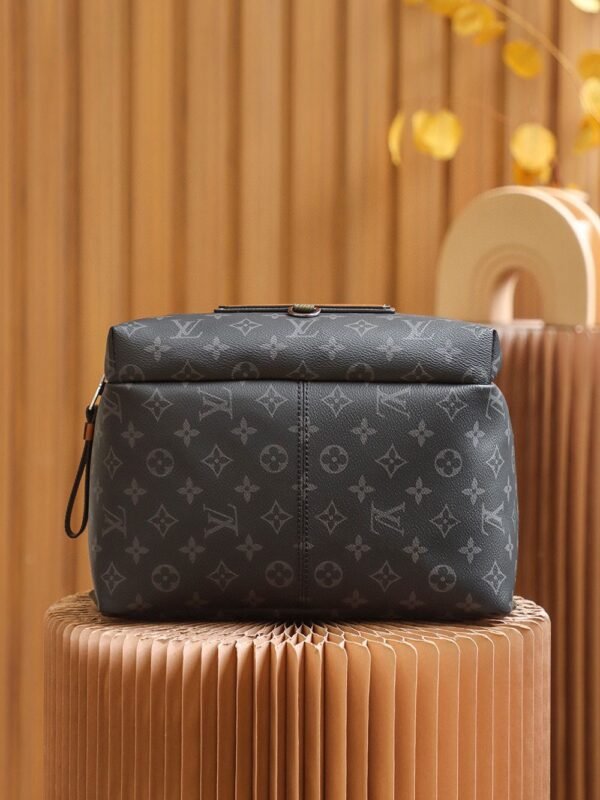 Louis Vuitton Discovery Backpack - Image 5