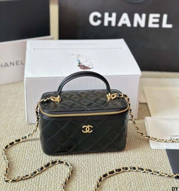 Chanel Classic Small Vanity Case